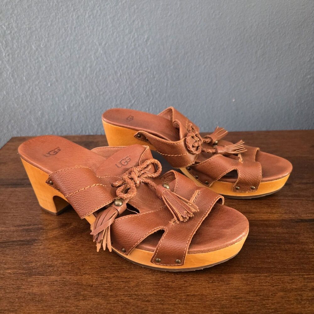 Ugg Women's Shaelyn Brown Leather Wood Clog Sandals Heels Tassels Boho Size 9
